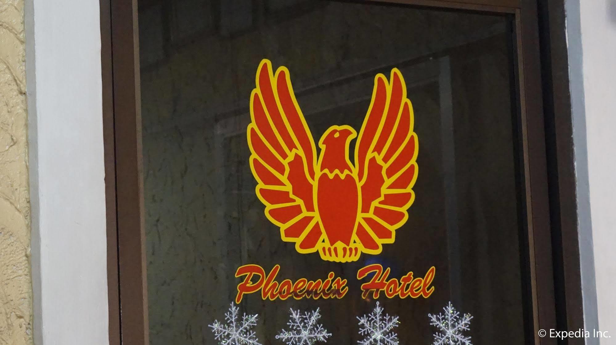 Phoenix Hotel Angeles Bagian luar foto